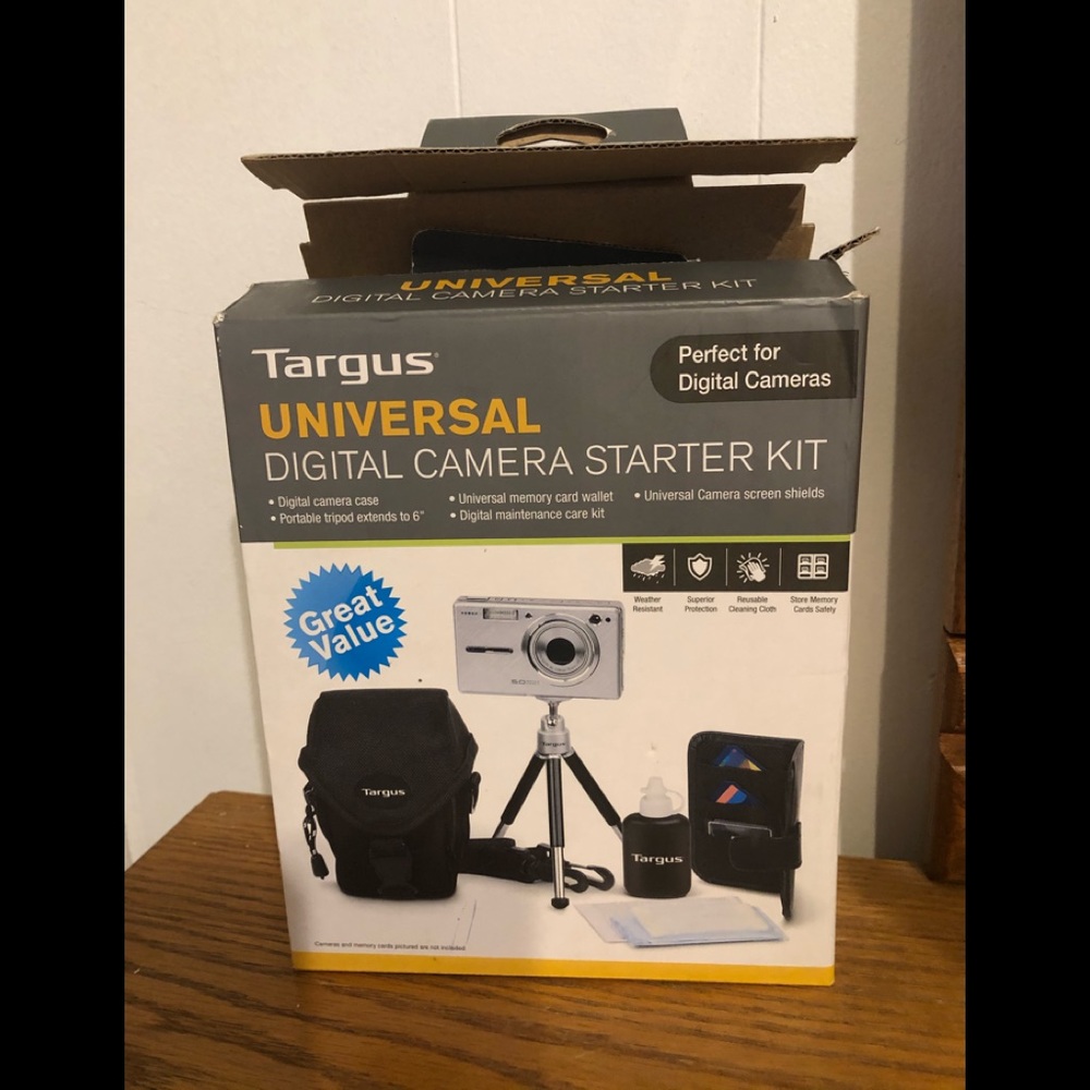 Universal digital camera starter kit